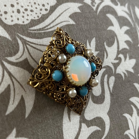Vintage Brooch - Picture 2 of 3